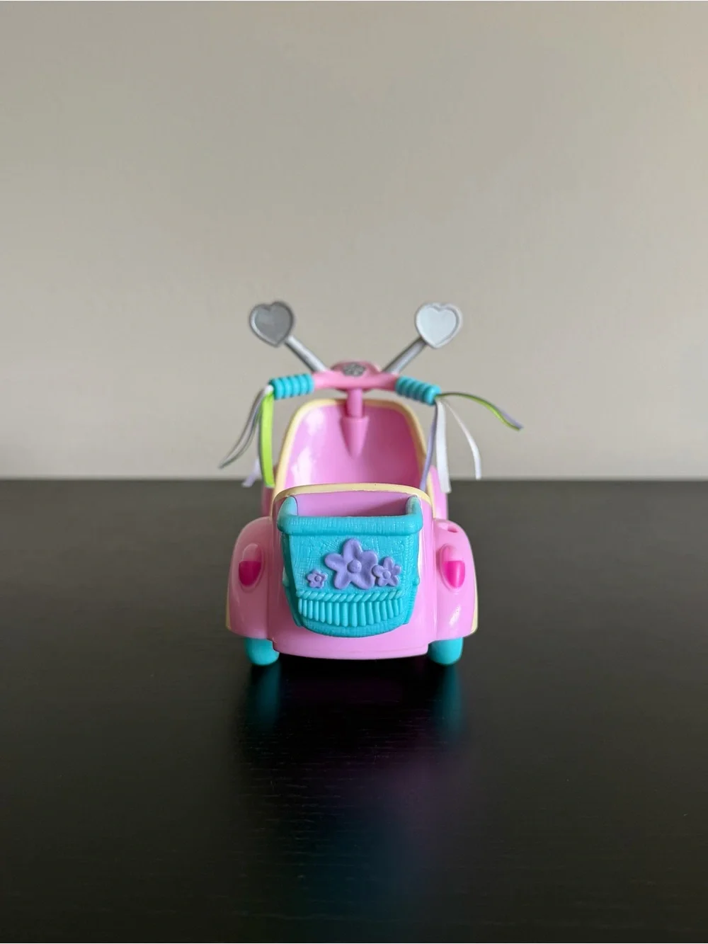 Hasbro My Little Pony Scooter Pull Back Butterfly Island Breeze’s Vehicle 2004